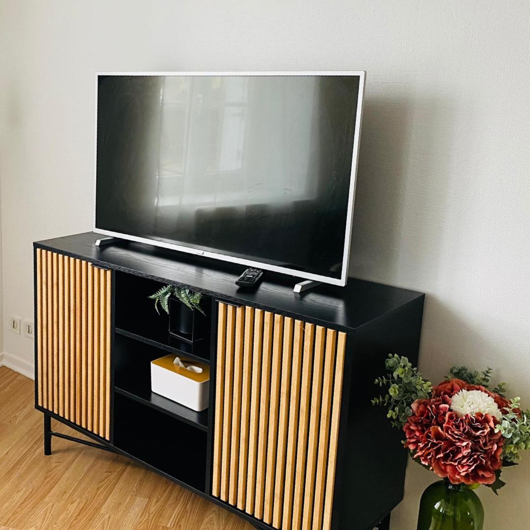 Charmant Studio A Etampes Lägenhet Exteriör bild